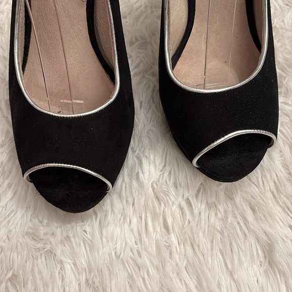 Michael Michael Kors Black Heels with Slingback Design and Unique Crystal Heel - Picture 6 of 9